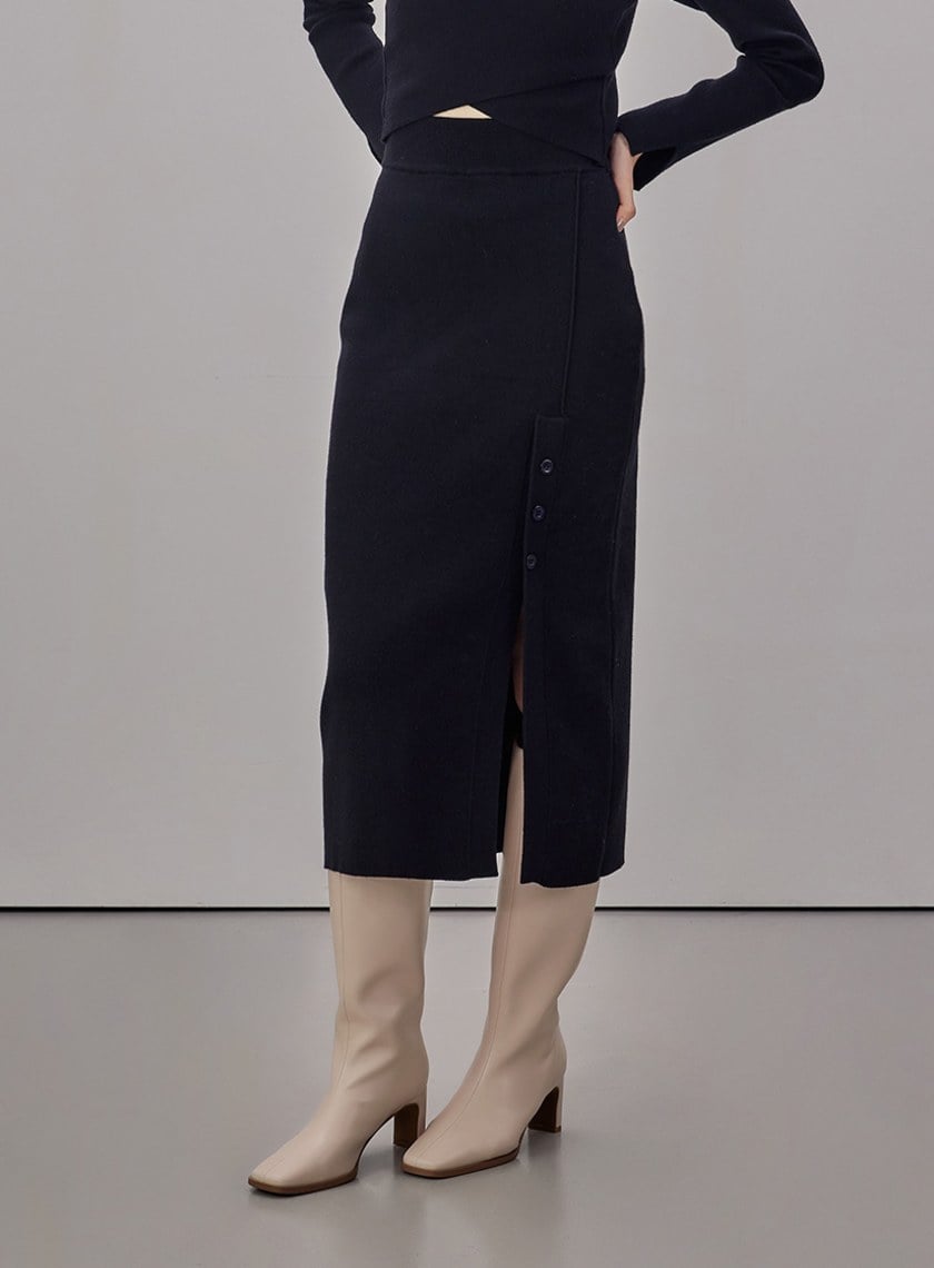 坑條合身針織開衩直筒裙